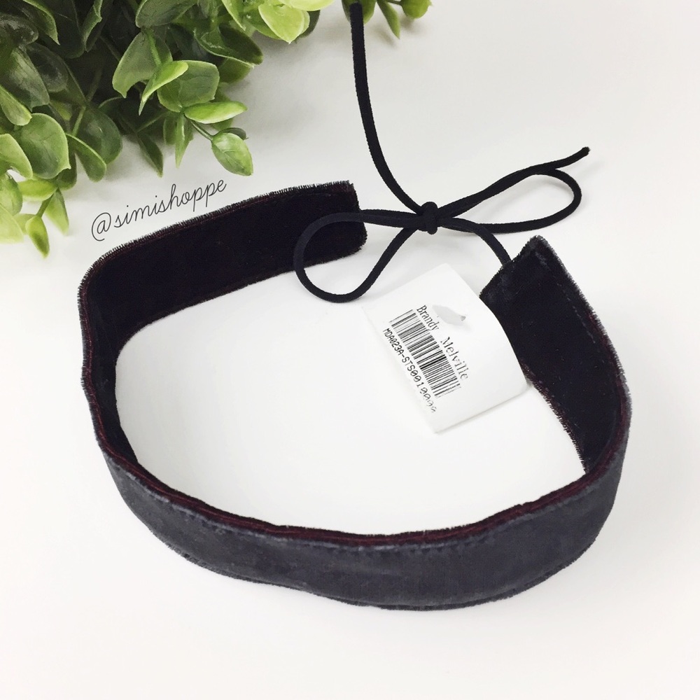 NEW Brandy Melville Black Velvet Choker - Picture 2 of 3